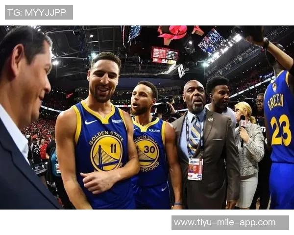 GM调查揭晓最佳纯投手水花兄弟强势包揽选票库里93克莱7 GM调查揭晓最佳纯投手水花兄弟强势包揽选票库里93克莱7